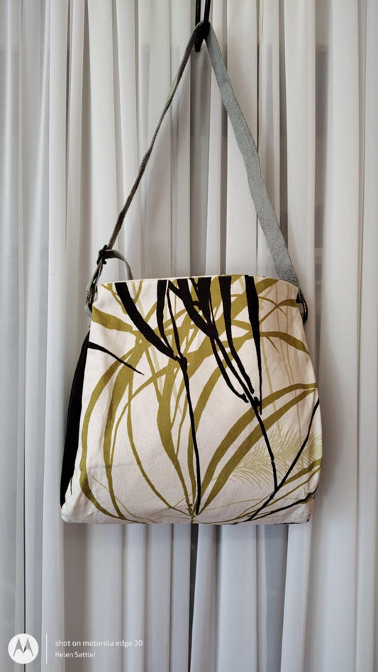 Autumn Brown Fronds Sassi Mini Bag