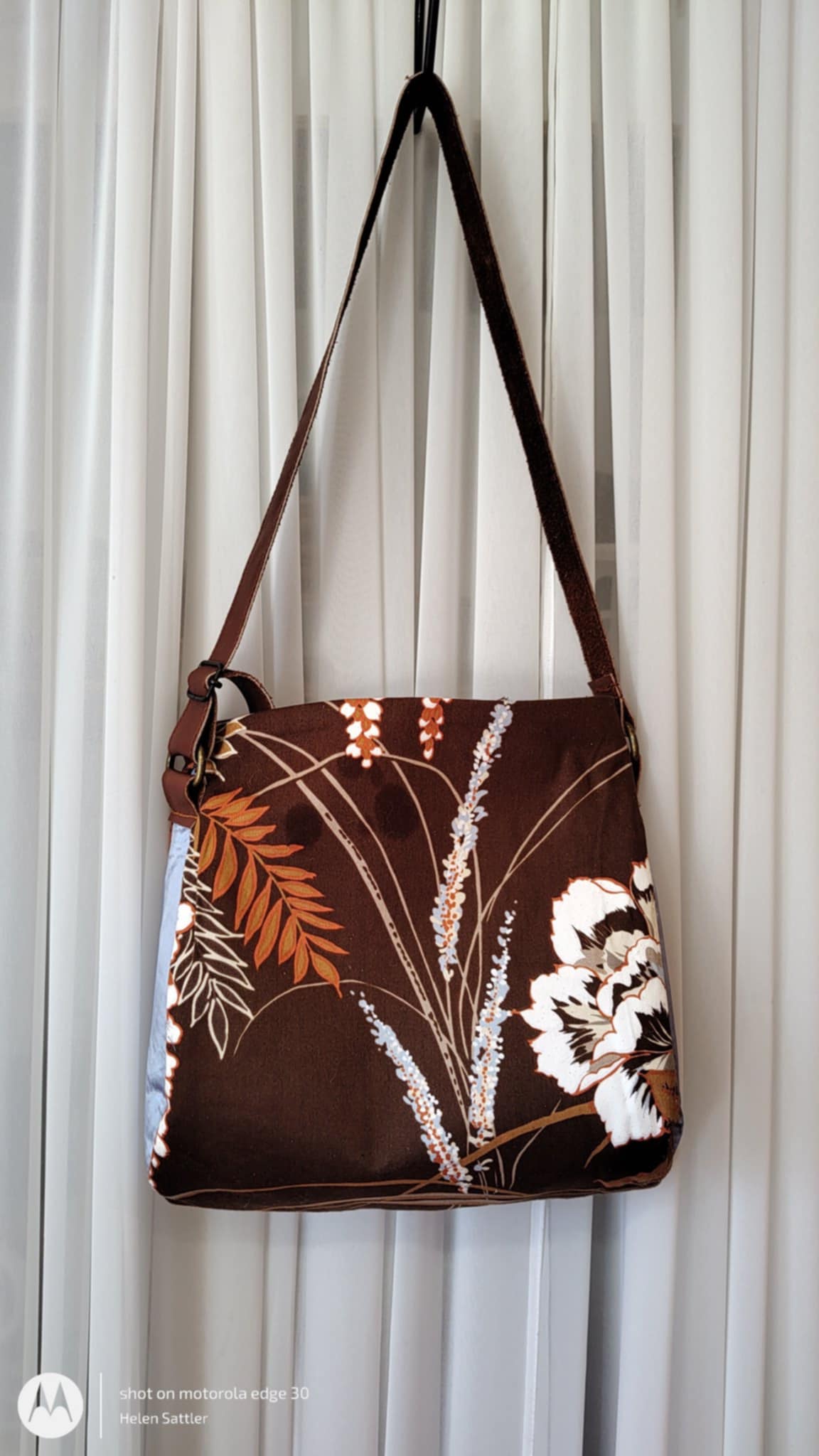 Winter Floral Sassi Mini Bag