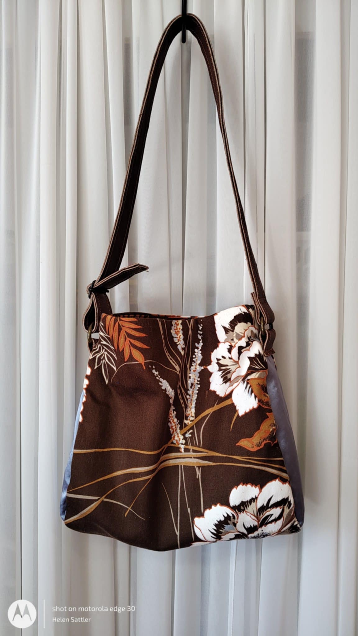 Winter Floral Sassi Mini Bag