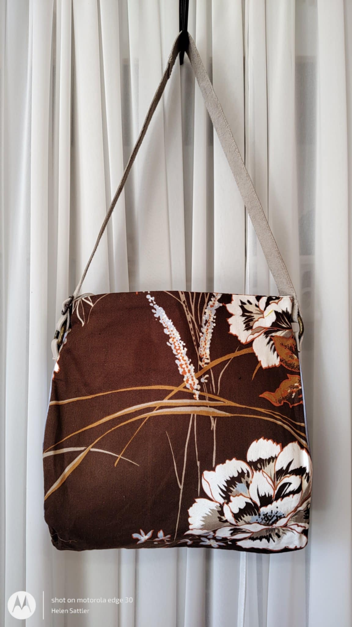 Winter Floral Sassi Mini Bag